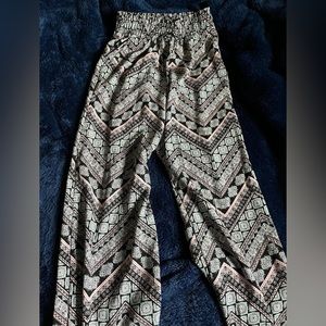 pink and black flowy pants